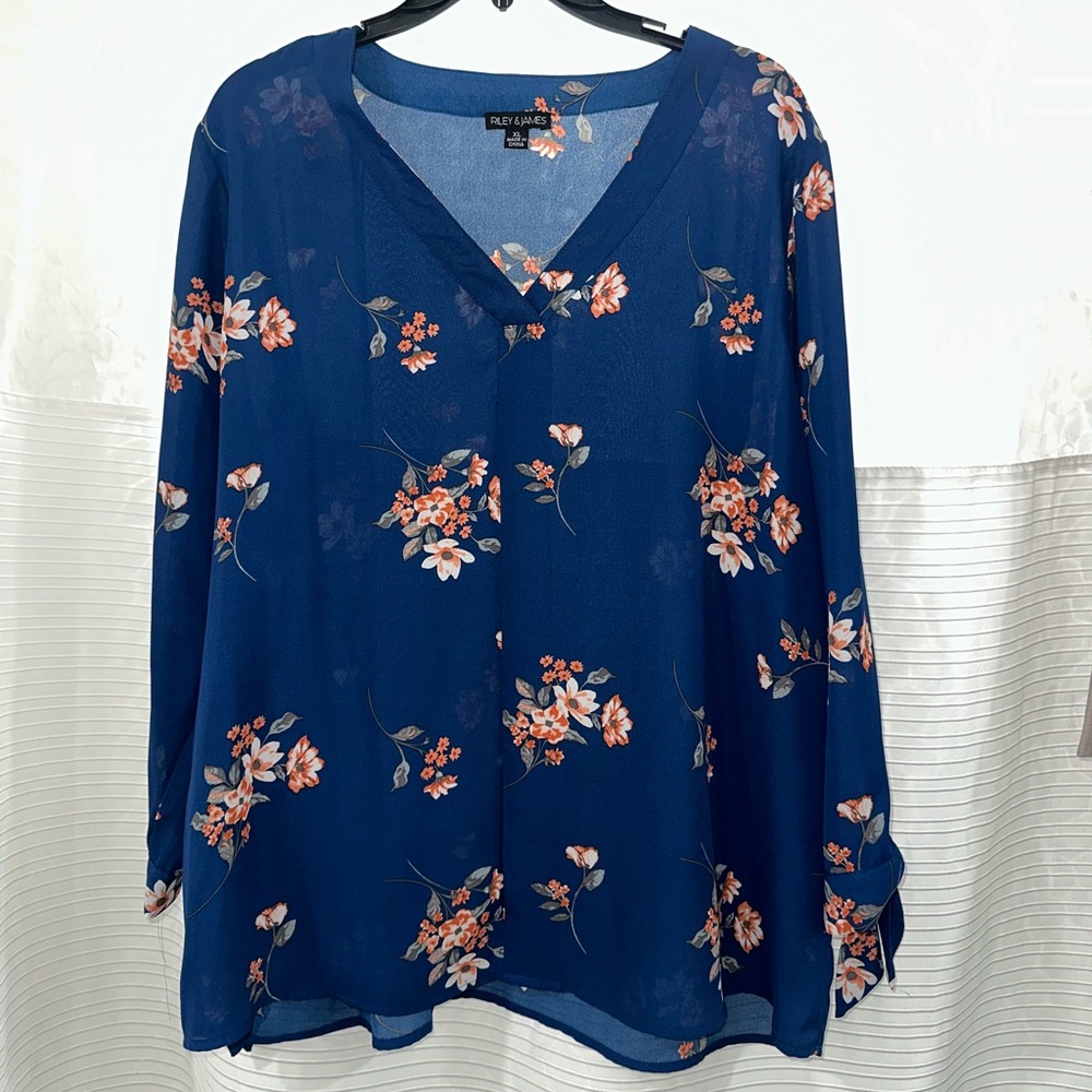 Navy Floral Blouse